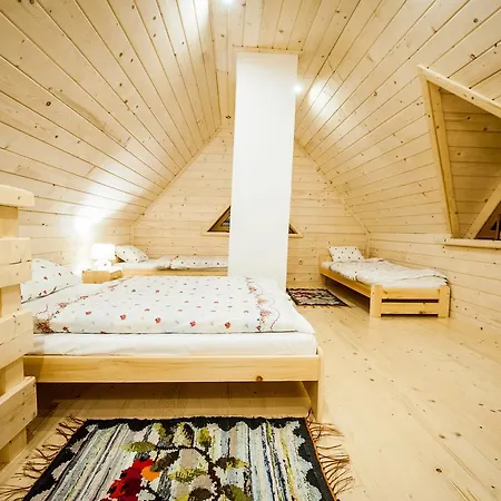 Chalet Osada Stary Bor *