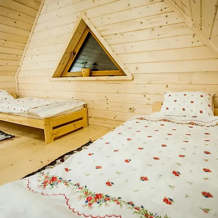 Chalet Osada Stary Bor *